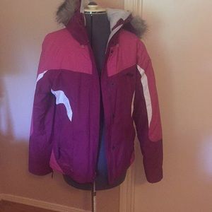 Columbia Ski/Snowboard Jacket with fur trim